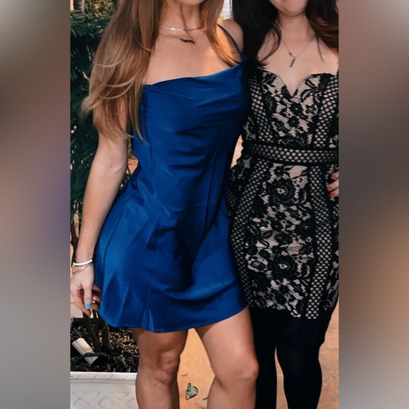 Fashion Nova Crowl Neck Mini Dress - Picture 4 of 4